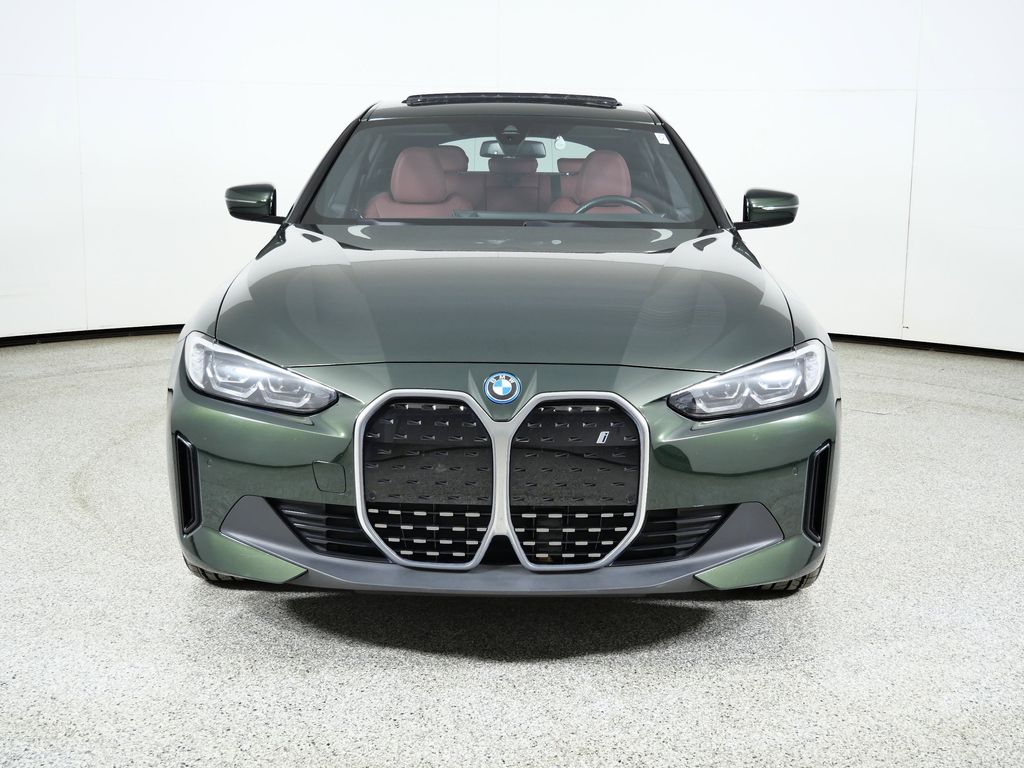 Thumbnail: 2023 BMW i4 - 3