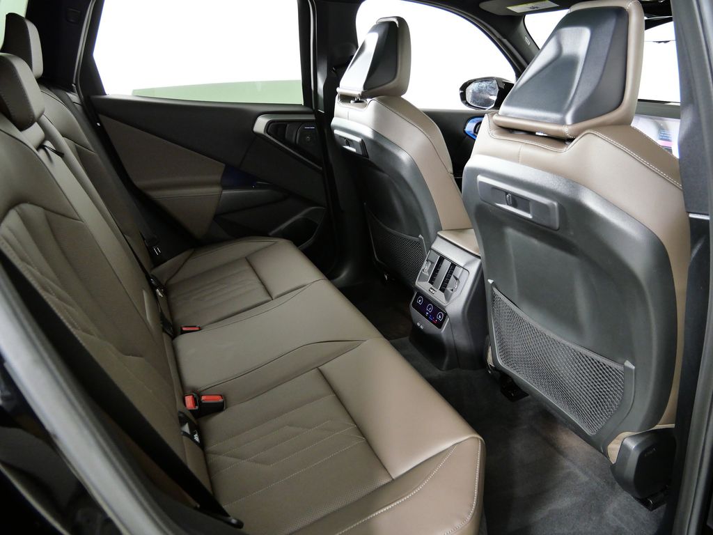 Thumbnail: 2025 BMW X3 - 30