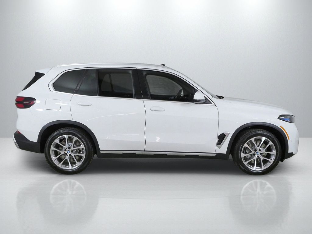 Thumbnail: 2026 BMW X5 - 8
