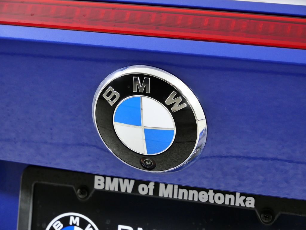 Thumbnail: 2026 BMW 4 Series - 11