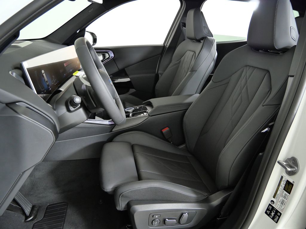 Thumbnail: 2026 BMW X3 - 32