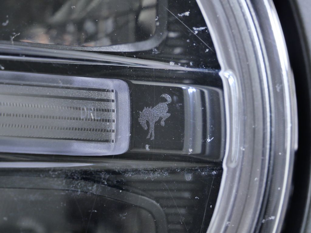 Thumbnail: 2022 Ford Bronco - 5