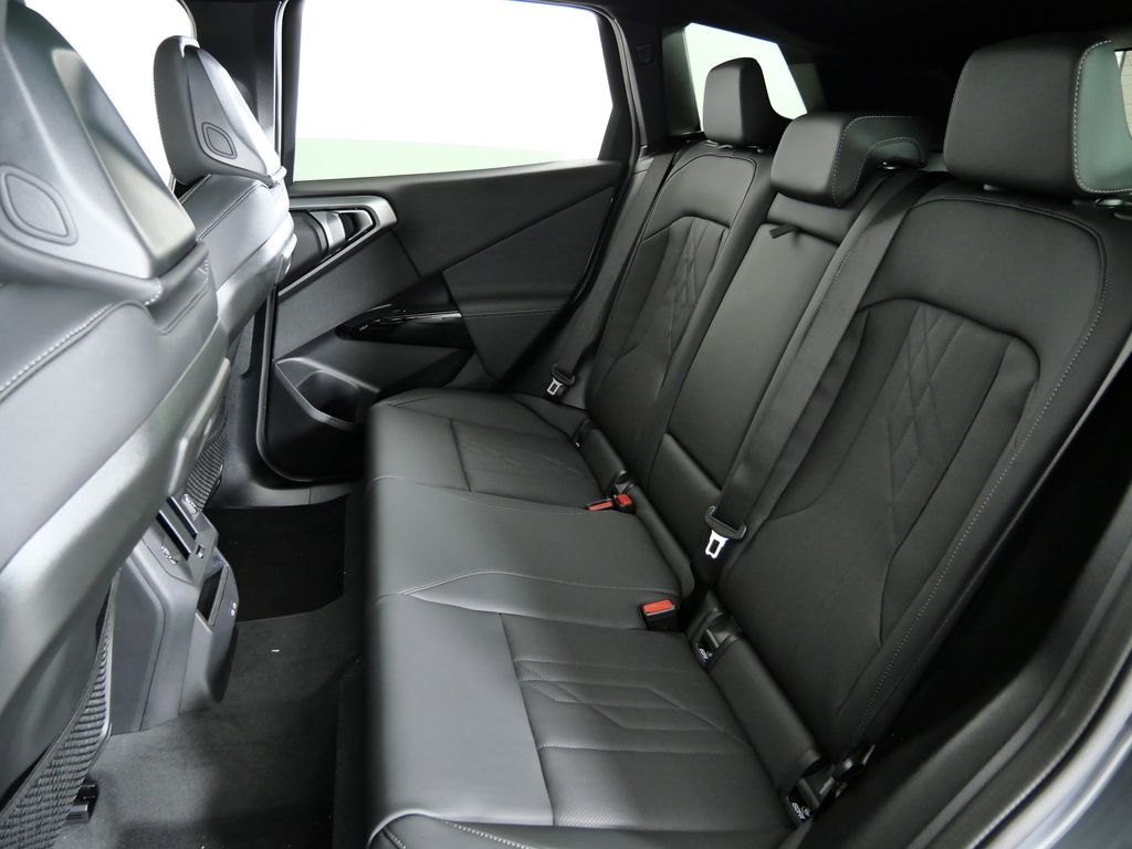 Thumbnail: 2026 BMW X3 - 31