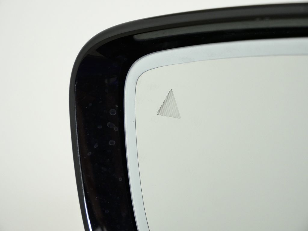 Thumbnail: 2026 BMW 3 Series - 36