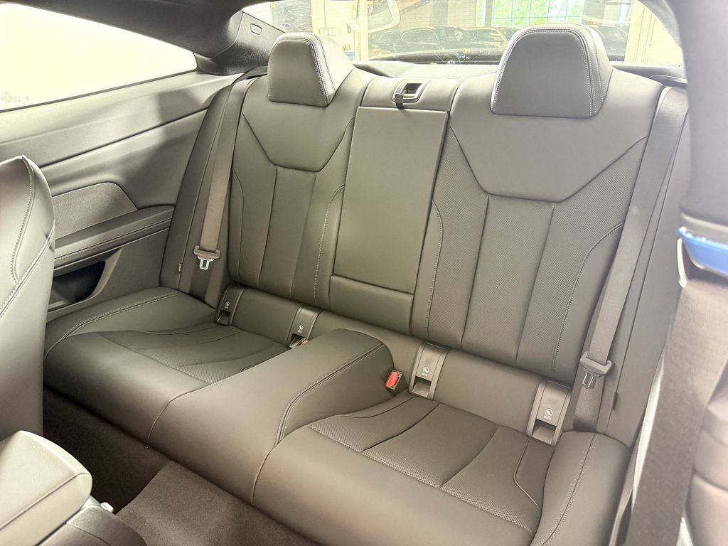 Thumbnail: 2026 BMW 4 Series - 30