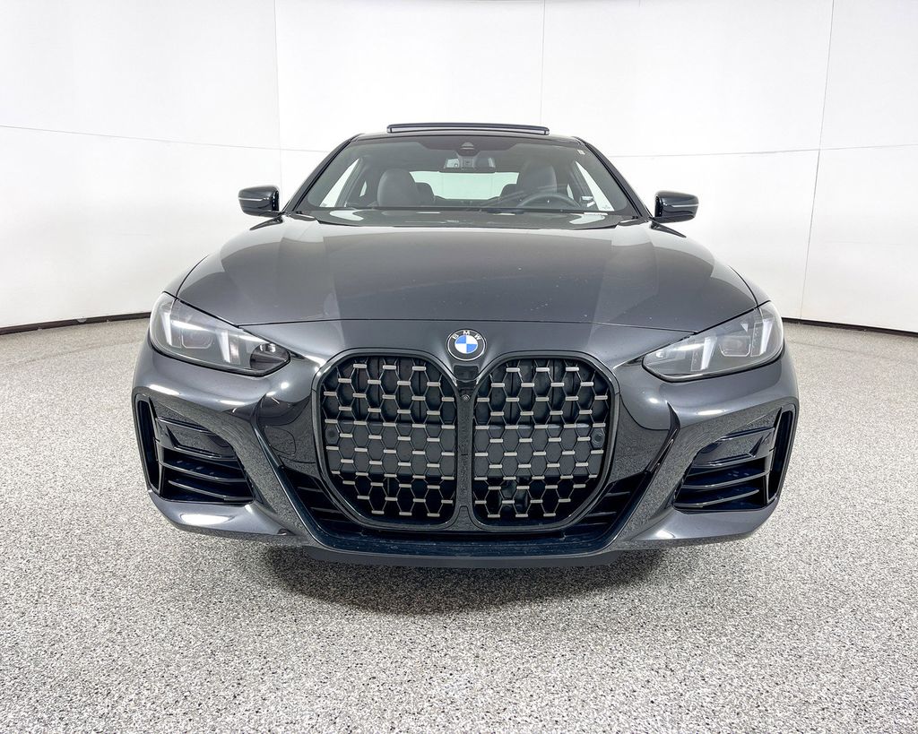 Thumbnail: 2025 BMW 4 Series - 5
