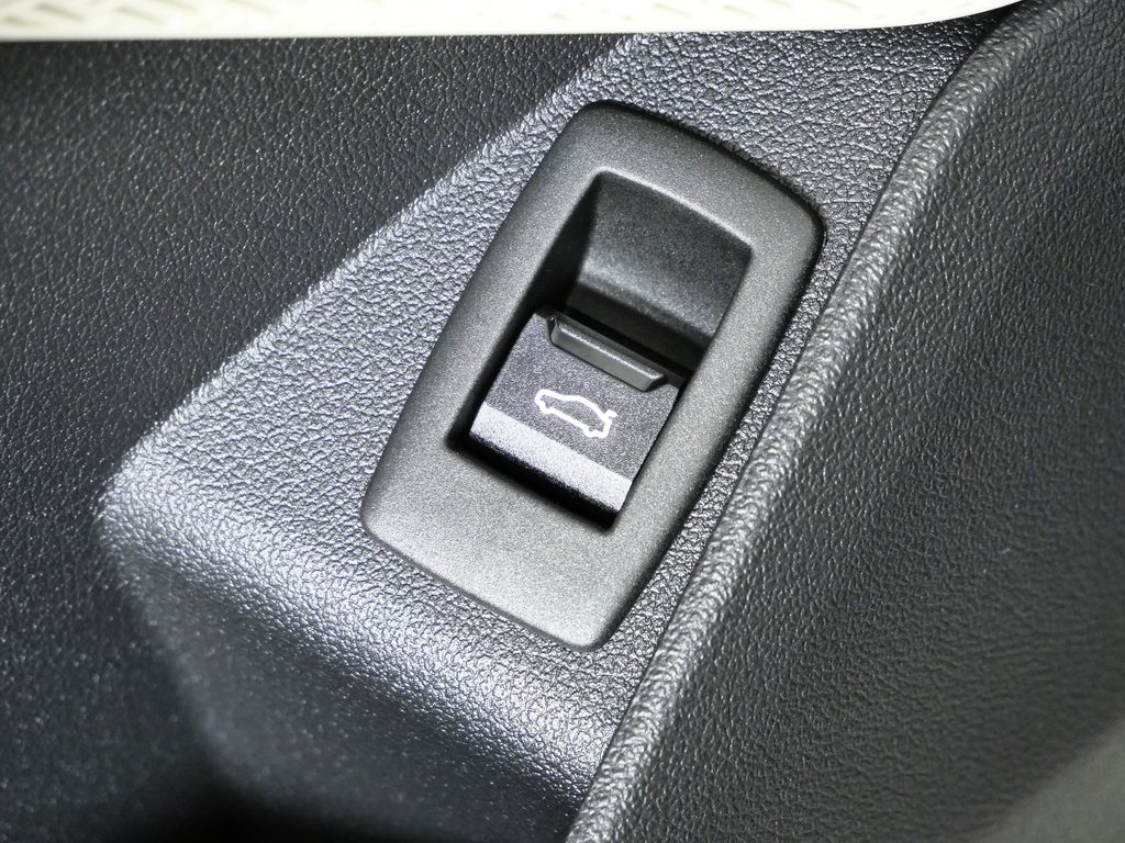 Thumbnail: 2026 BMW X1 - 35