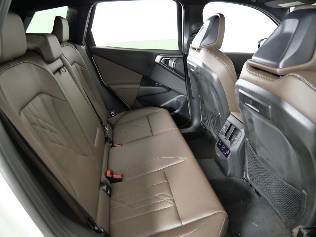 Thumbnail: 2026 BMW X3 - 25