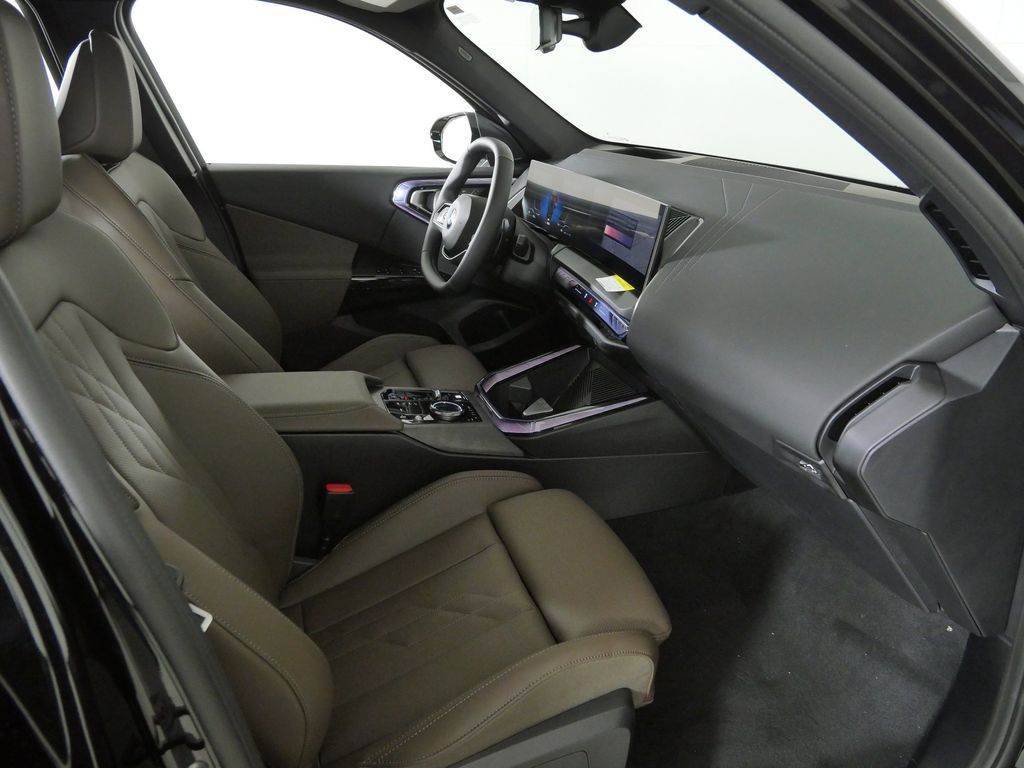 Thumbnail: 2026 BMW X3 - 21