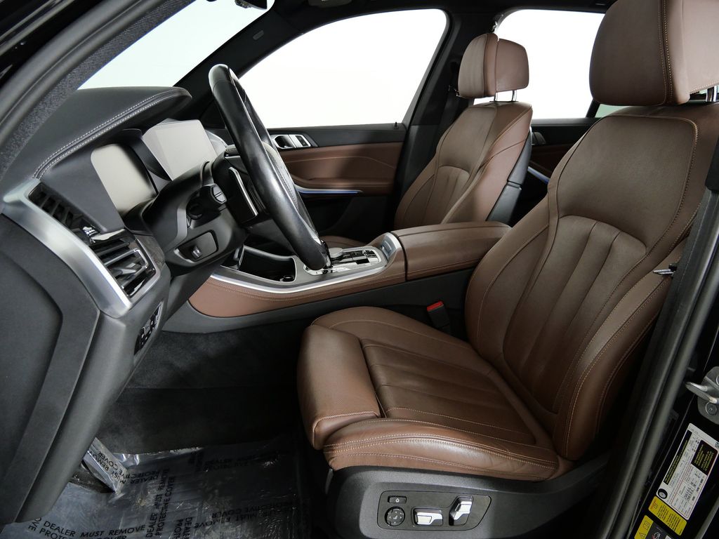 Thumbnail: 2022 BMW X5 - 36