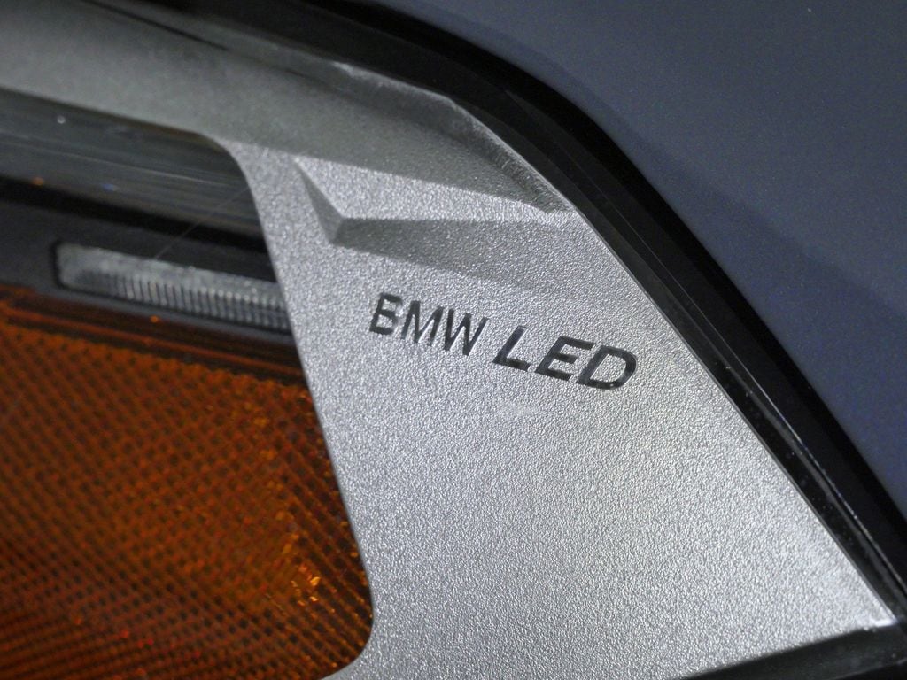 Thumbnail: 2021 BMW X1 - 4