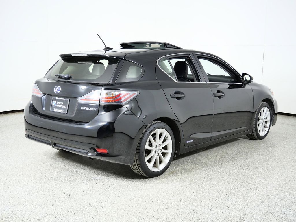 Thumbnail: 2013 Lexus CT - 10