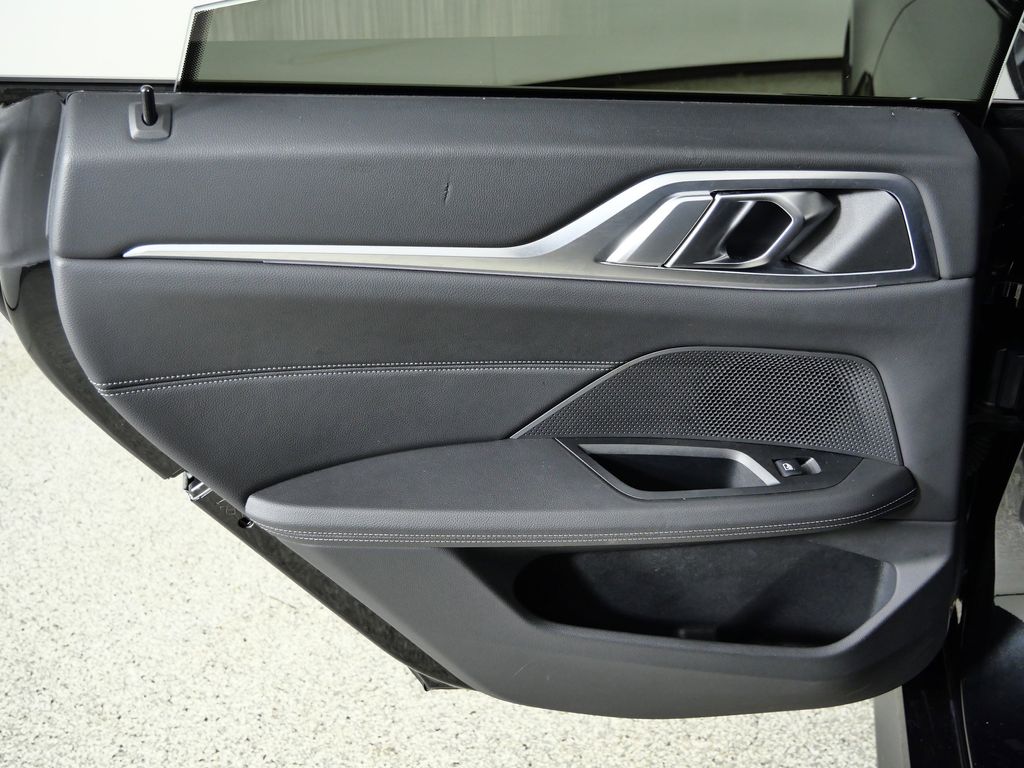 Thumbnail: 2023 BMW 4 Series - 30