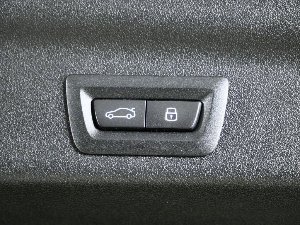 Thumbnail: 2026 BMW X1 - 29