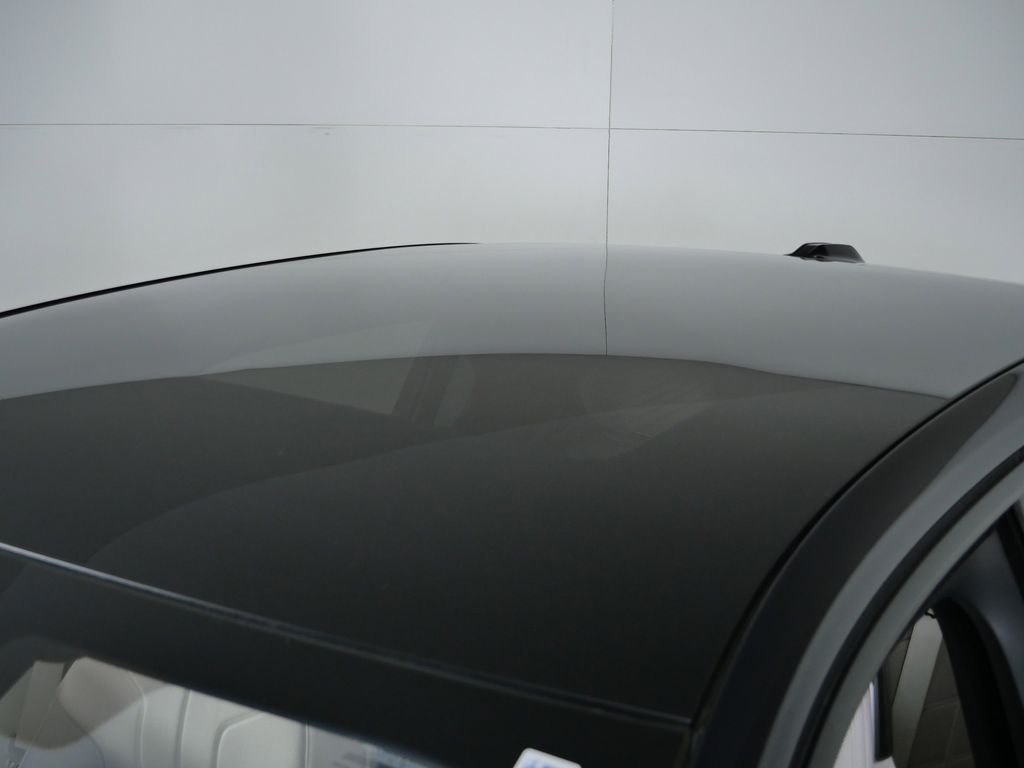 Thumbnail: 2023 BMW i7 - 19