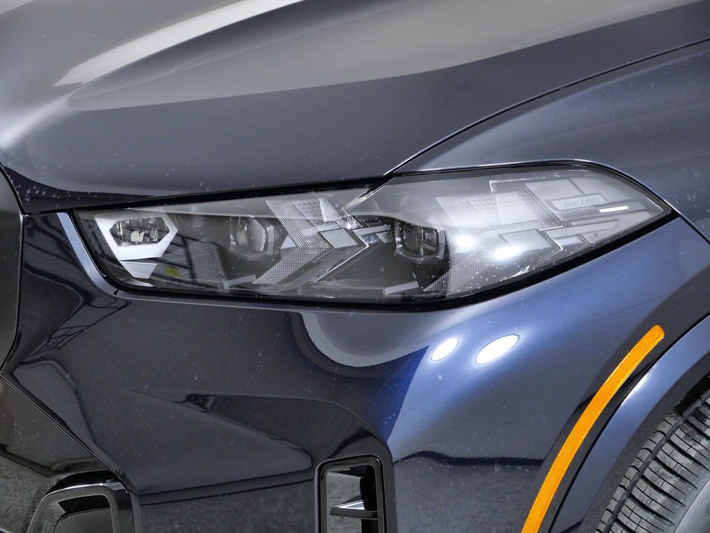 Thumbnail: 2026 BMW X5 - 3