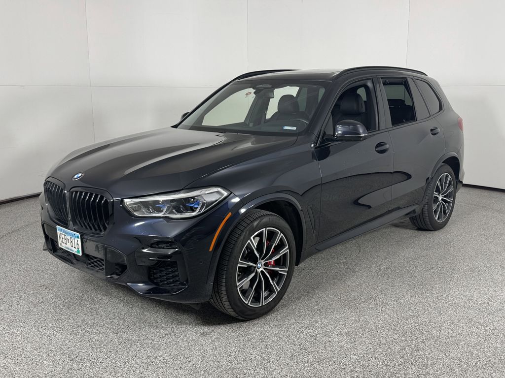 Thumbnail: 2023 BMW X5 - 1