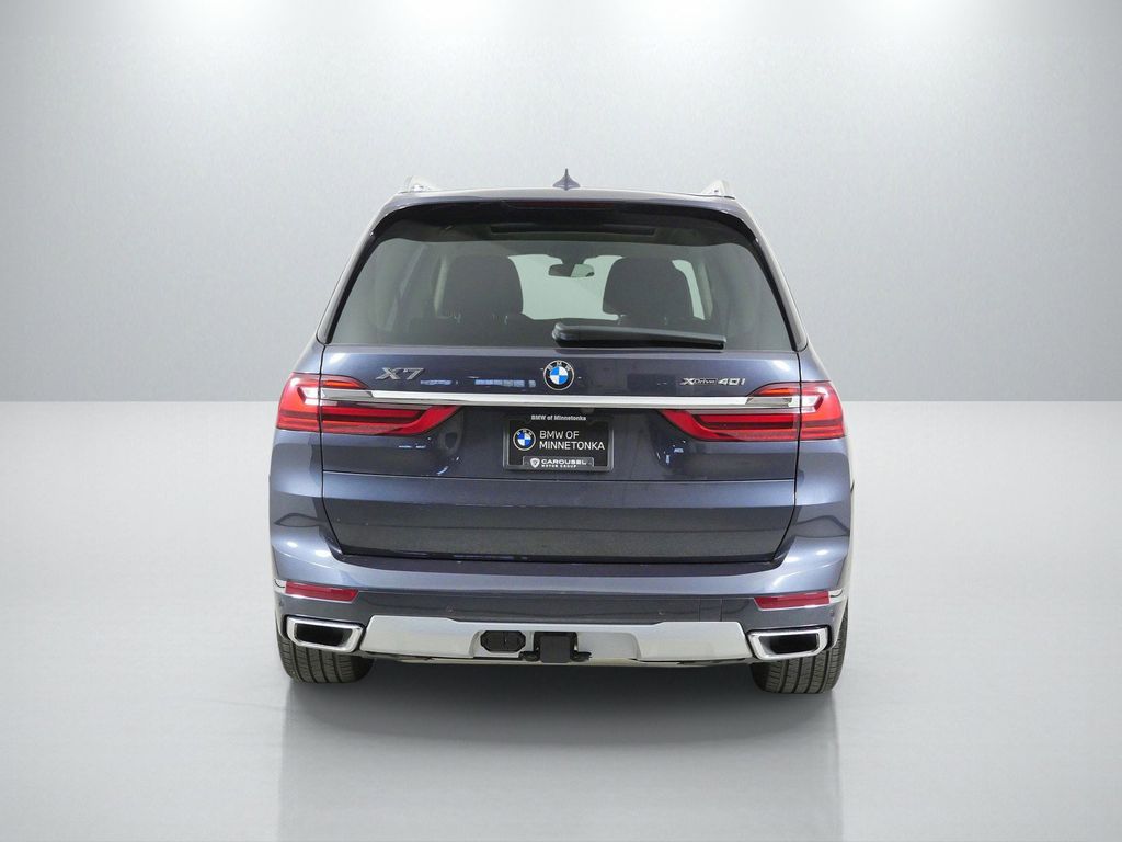 Thumbnail: 2022 BMW X7 - 12