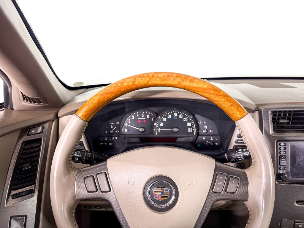 Thumbnail: 2004 Cadillac XLR - 8