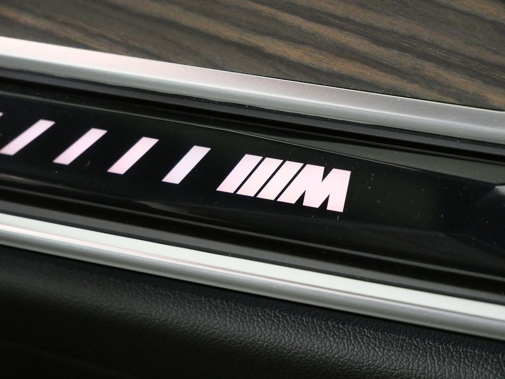 Thumbnail: 2026 BMW X5 - 24