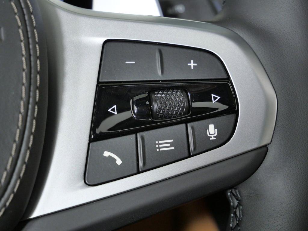 Thumbnail: 2026 BMW 8 Series - 41