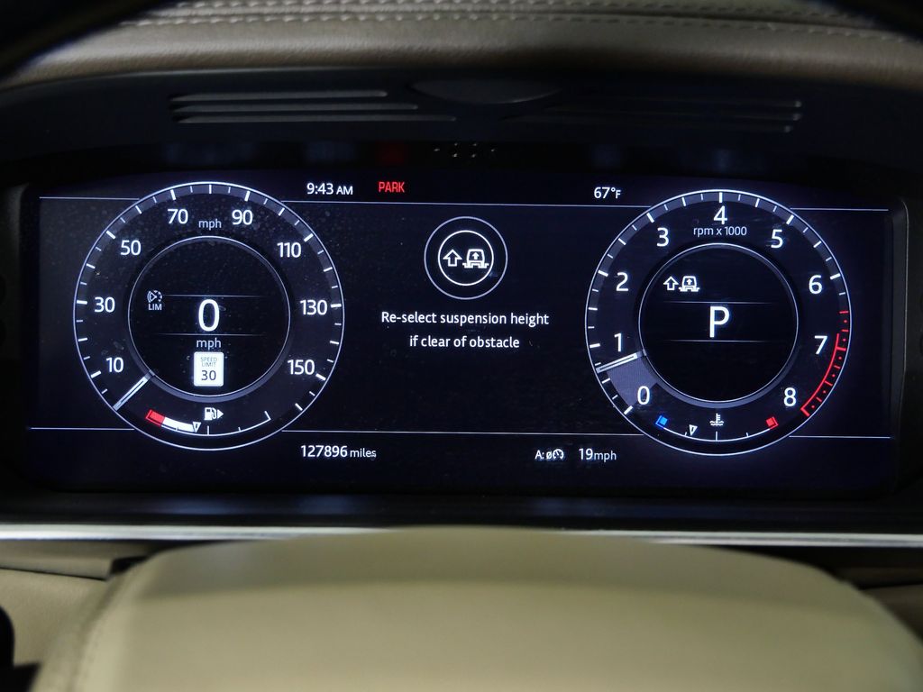 Thumbnail: 2018 Land Rover Range Rover - 51