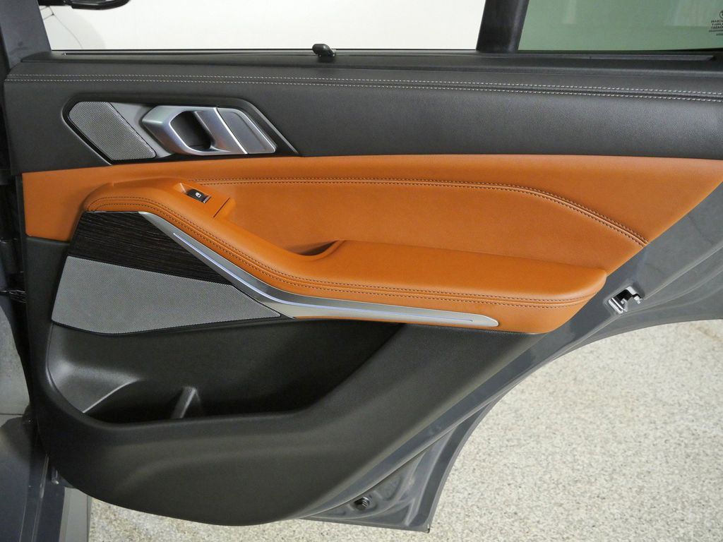 Thumbnail: 2026 BMW X5 - 25