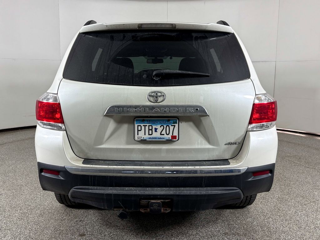 Thumbnail: 2011 Toyota Highlander - 7
