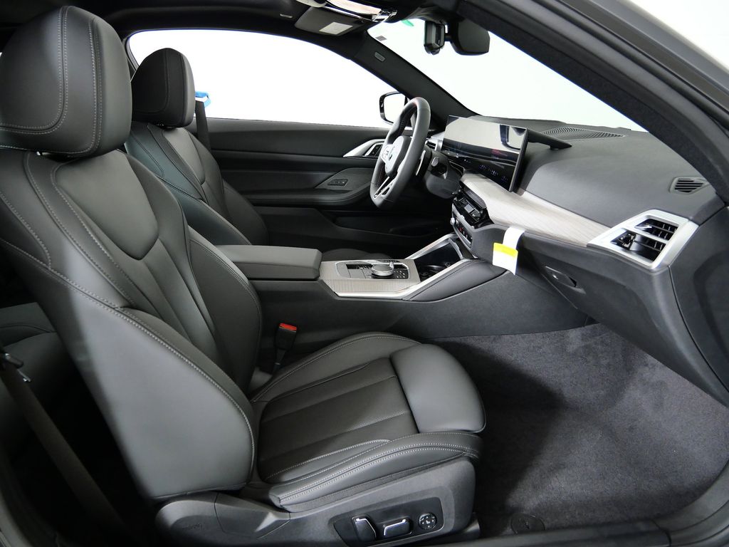 Thumbnail: 2026 BMW 4 Series - 20