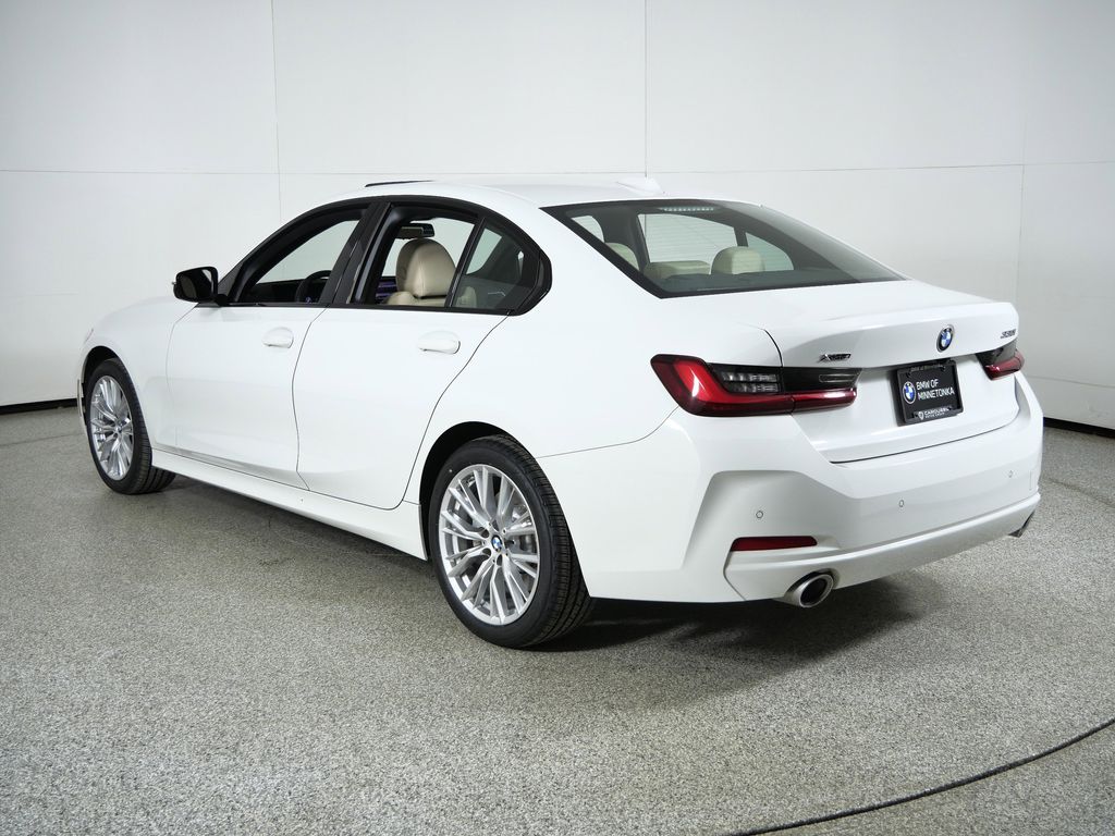 Thumbnail: 2023 BMW 3 Series - 17