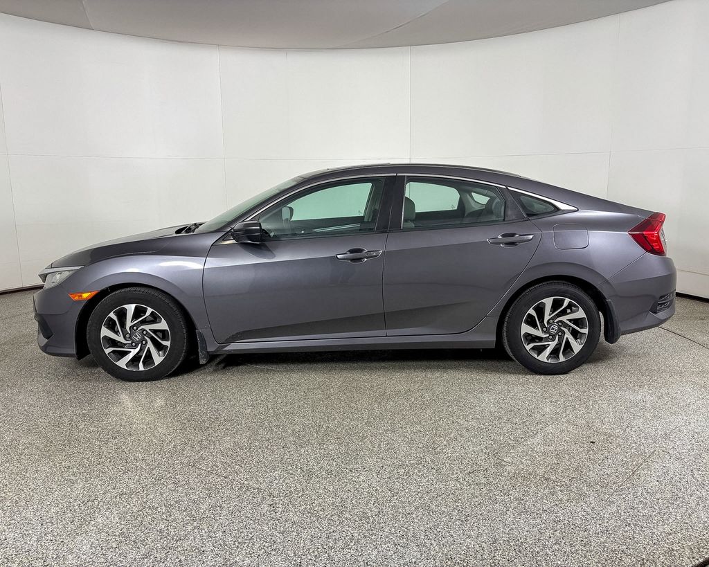 Thumbnail: 2016 Honda Civic - 6