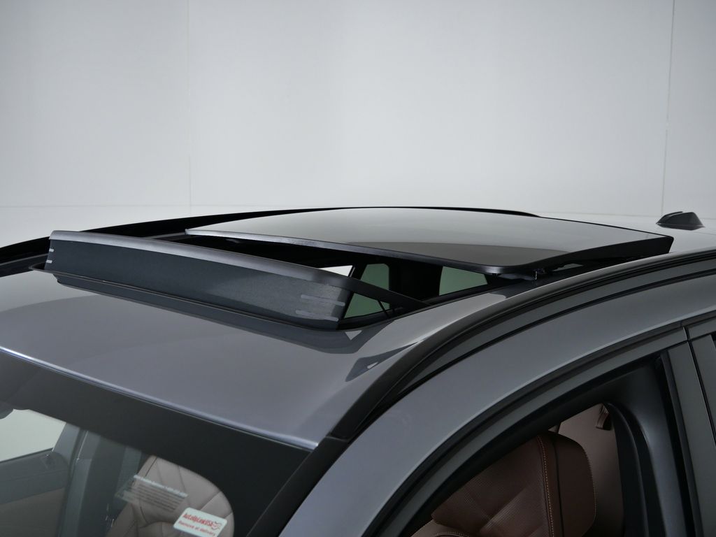 Thumbnail: 2026 BMW X5 - 18