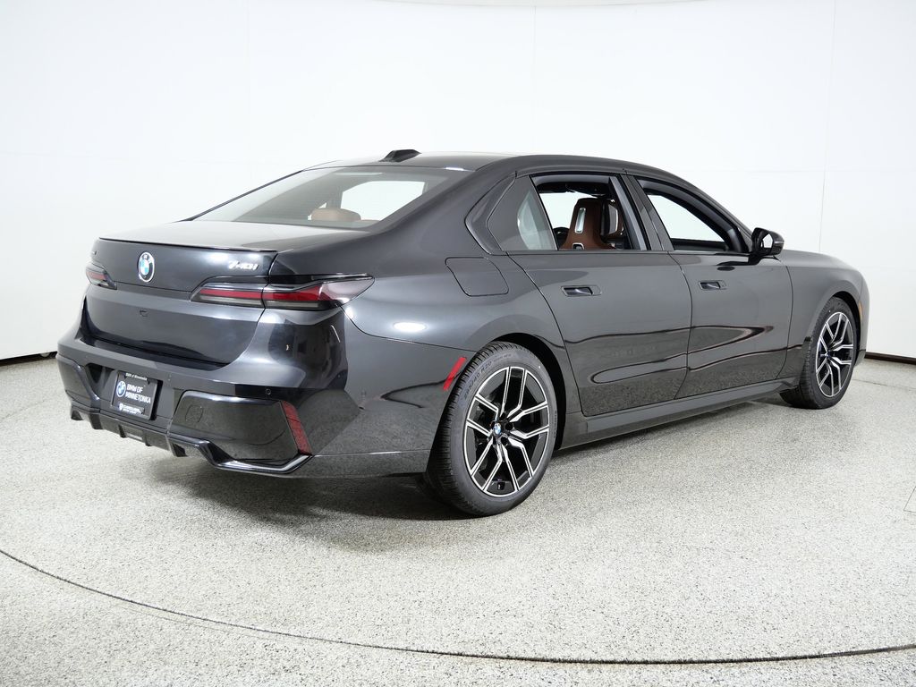 Thumbnail: 2026 BMW 7 Series - 9