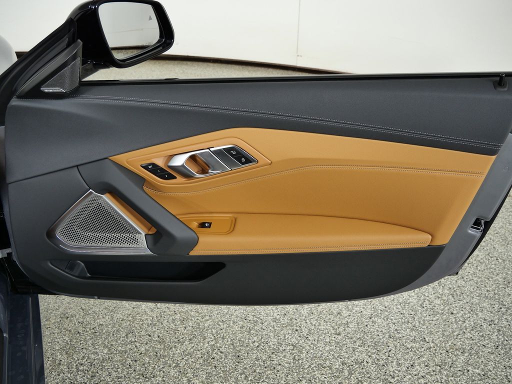 Thumbnail: 2026 BMW Z4 - 19