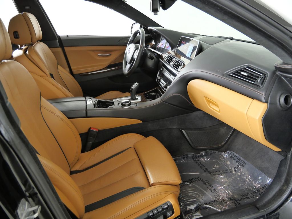 Thumbnail: 2018 BMW 6 Series - 22