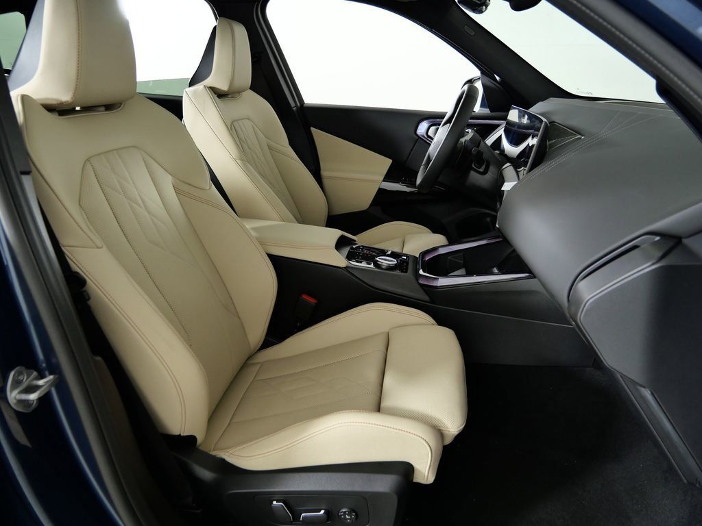 Thumbnail: 2026 BMW X3 - 24