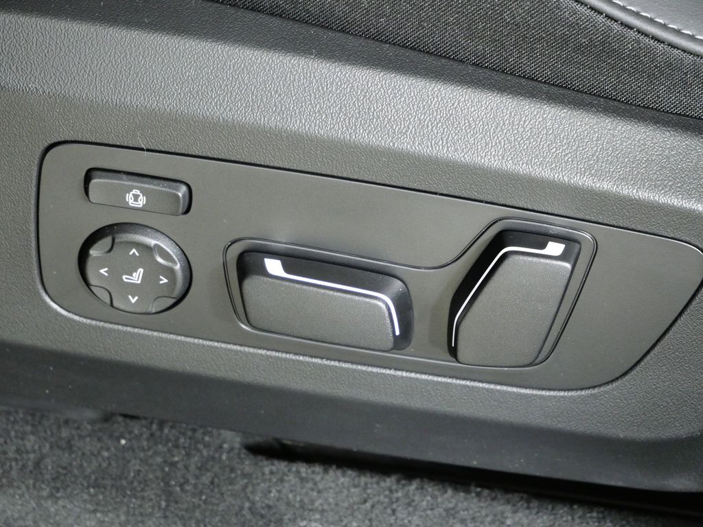 Thumbnail: 2026 BMW X3 - 38