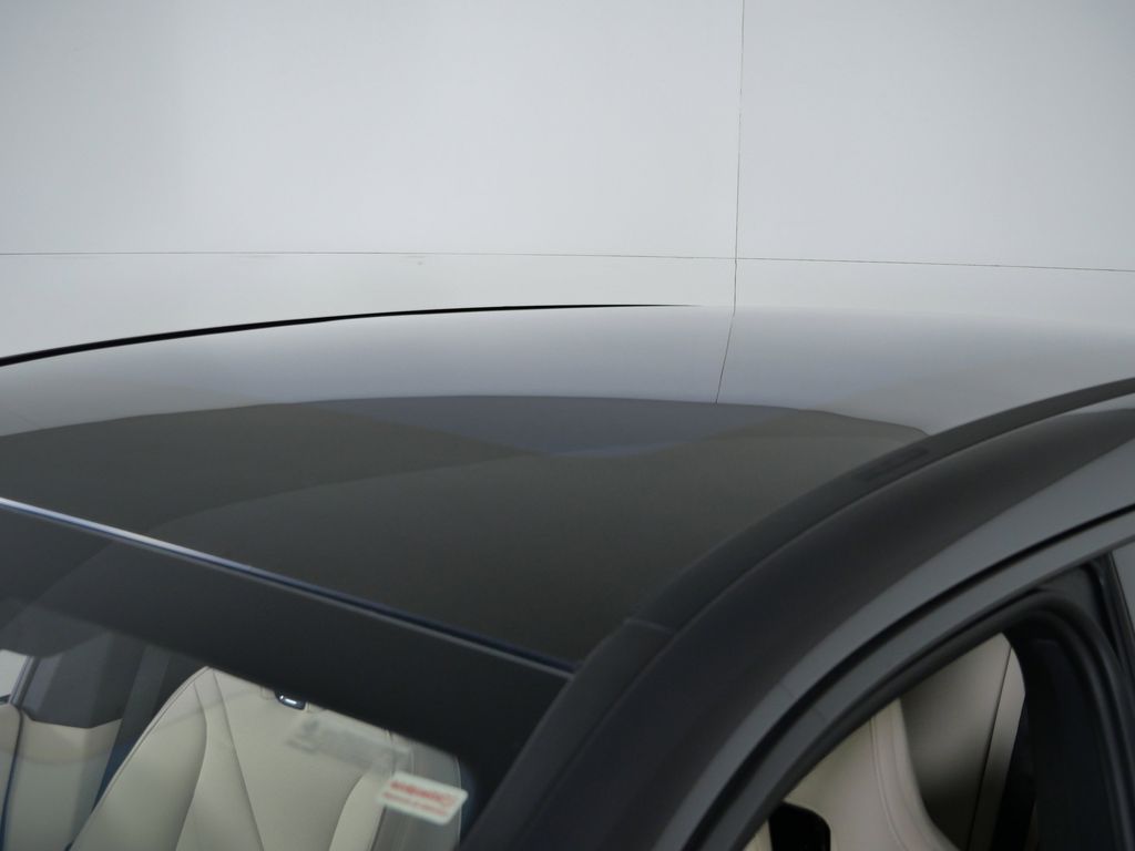 Thumbnail: 2026 BMW iX - 18