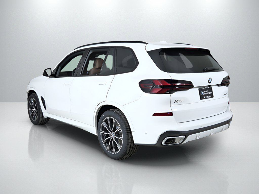 Thumbnail: 2026 BMW X5 - 15