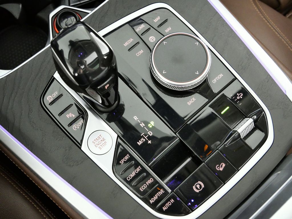 Thumbnail: 2020 BMW X7 - 49