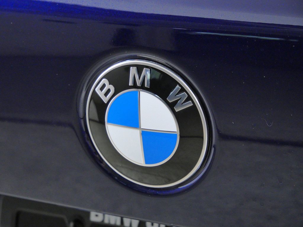 Thumbnail: 2026 BMW X5 - 11