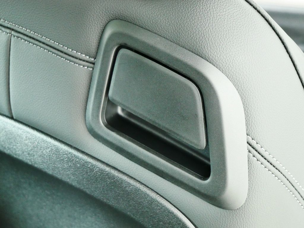 Thumbnail: 2026 BMW 4 Series - 25