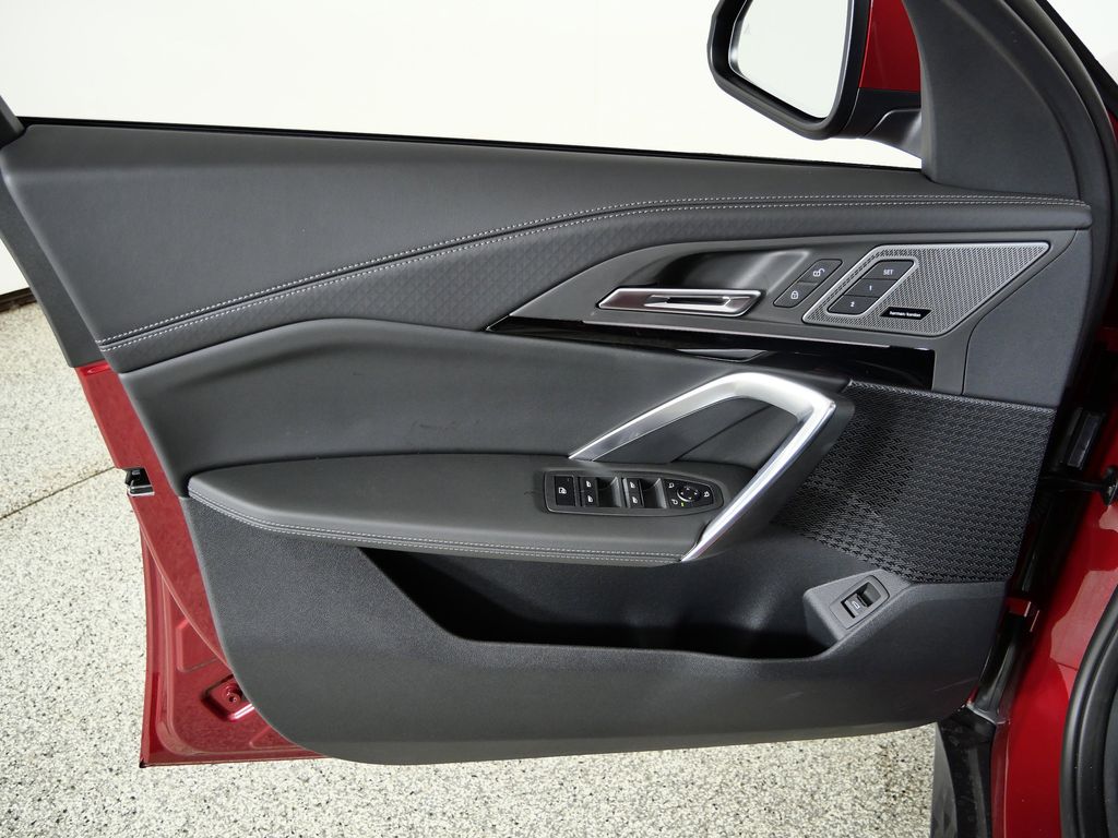 Thumbnail: 2026 BMW X2 - 32