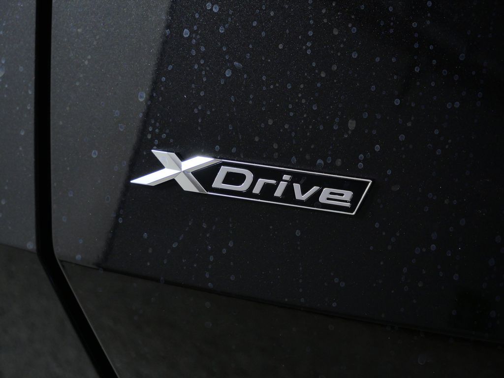 Thumbnail: 2026 BMW X3 - 13