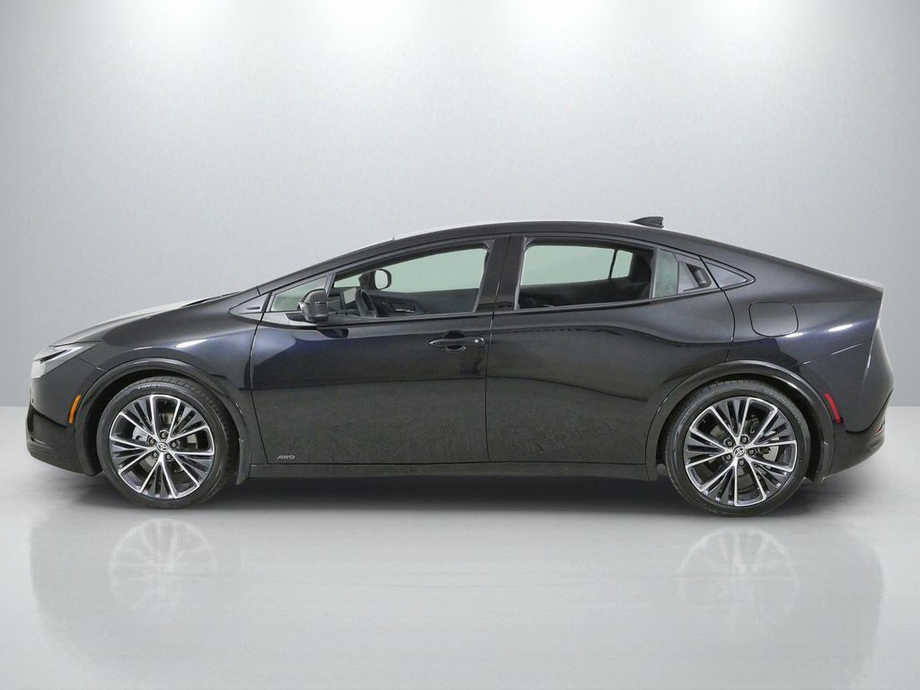 Thumbnail: 2024 Toyota Prius - 16