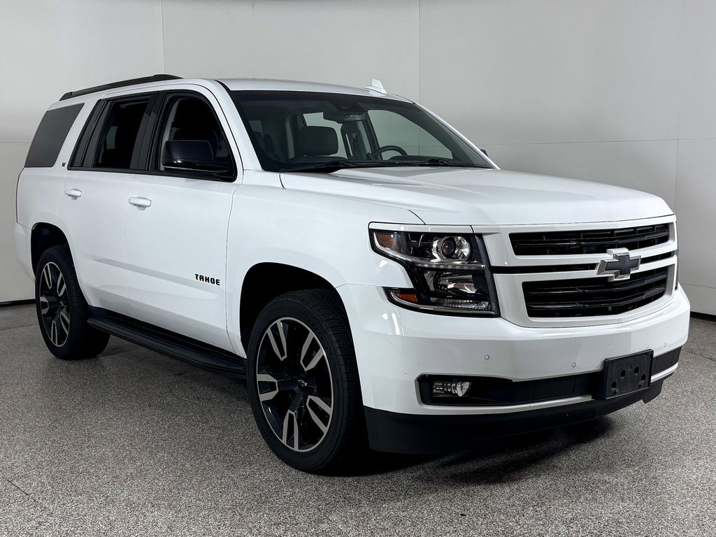 Thumbnail: 2019 Chevrolet Tahoe - 4