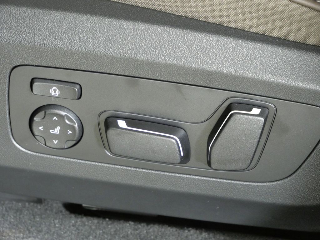 Thumbnail: 2026 BMW X3 - 39