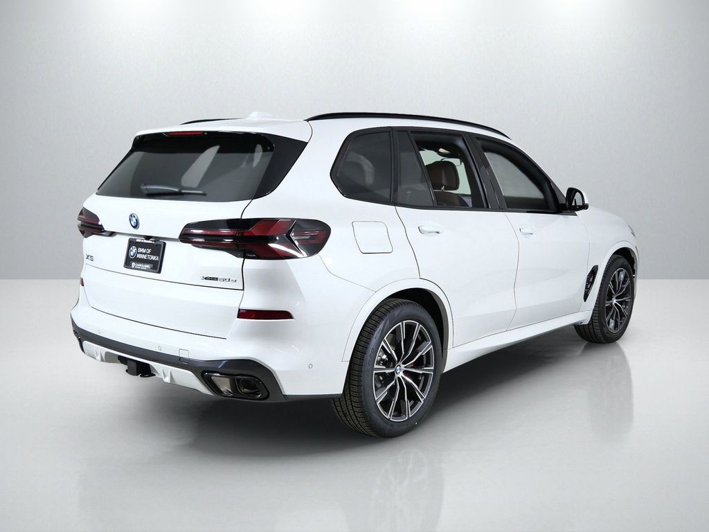 Thumbnail: 2026 BMW X5 - 9
