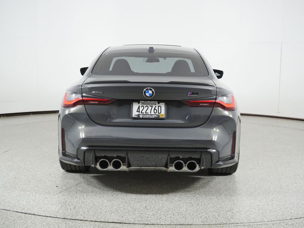 Thumbnail: 2024 BMW M4 - 10