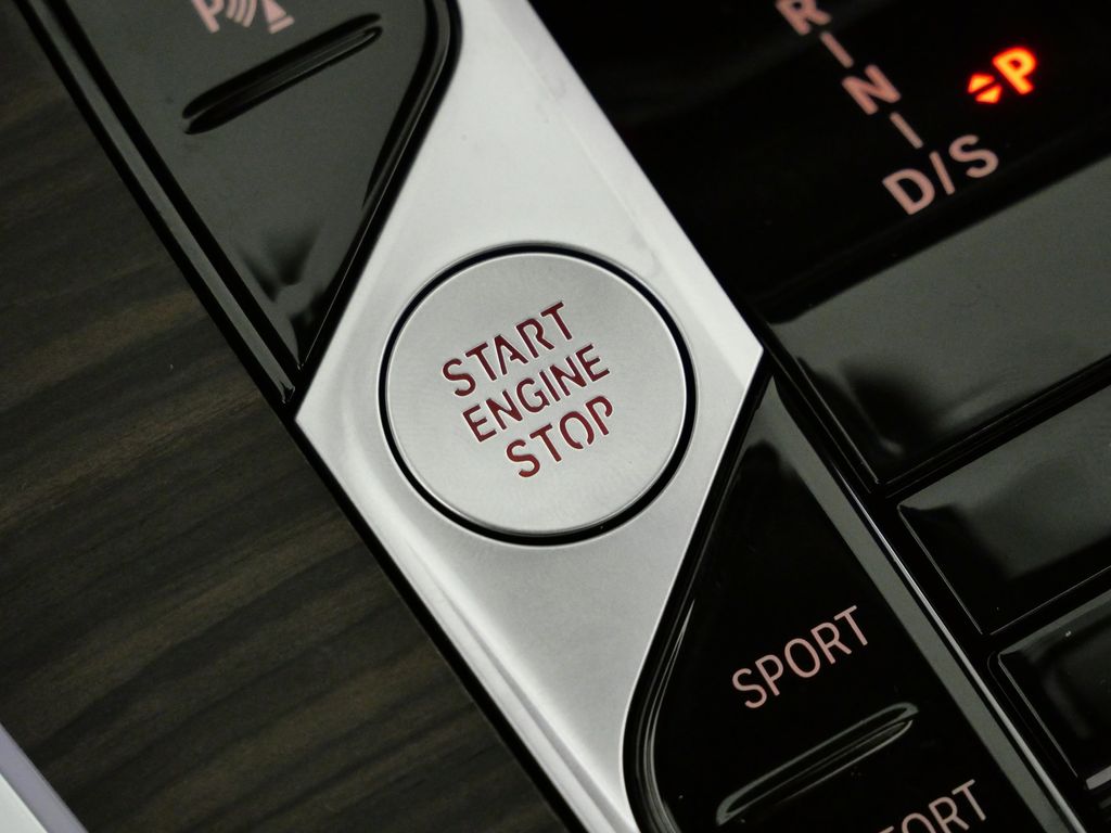 Thumbnail: 2026 BMW X5 - 47